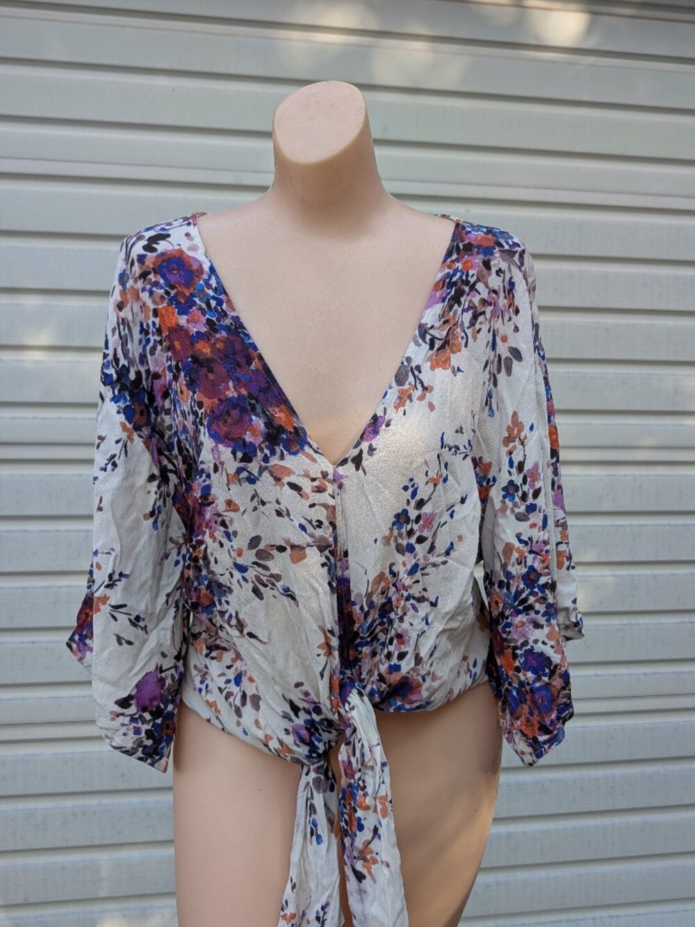 Lovestitch Floral Tie Front Blouse M Boho Kimono Sleeve Watercolor Top Floral